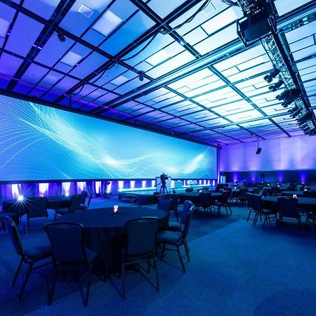 Four Points By Sheraton Levis Convention Centre Екстер'єр фото